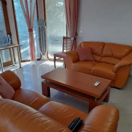 Guest house вилла мадонна Varna