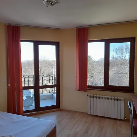 Guest house вилла мадонна