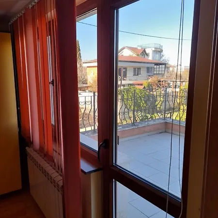 Guest house вилла мадонна Varna