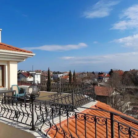 Guest house вилла мадонна